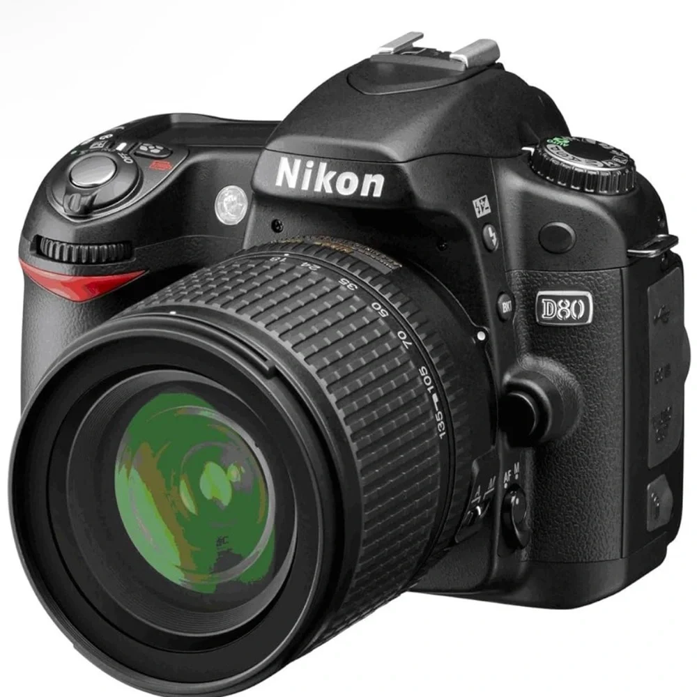 Nikon D80 Black SLR Camera with Zoom Lens